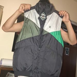 Volcom vest